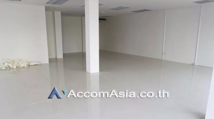 8  Office Space For Rent in sukhumvit ,Bangkok BTS Phrom Phong AA17079